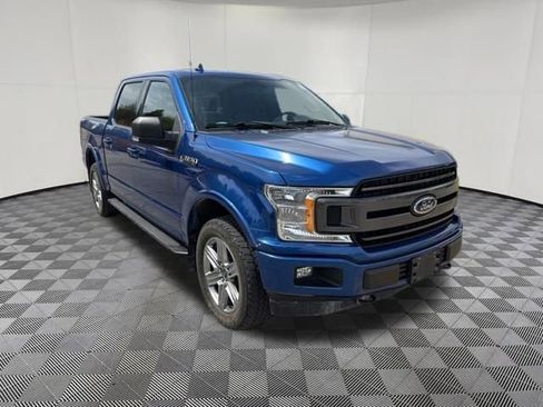 Used 2018 Ford F150 XLT w/ Equipment Group 302A Luxury AWD/4WD image 3