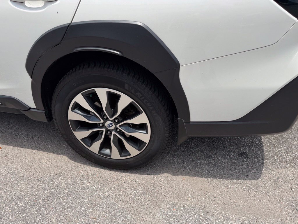 Used 2023 Subaru Outback Touring XT AWD/4WD image 8