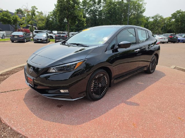 Used 2025 Nissan Leaf SV Plus FWD image 1