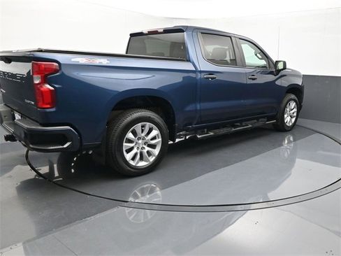 Used 2019 Chevrolet Silverado 1500 Custom w/ Custom Convenience Package image 5