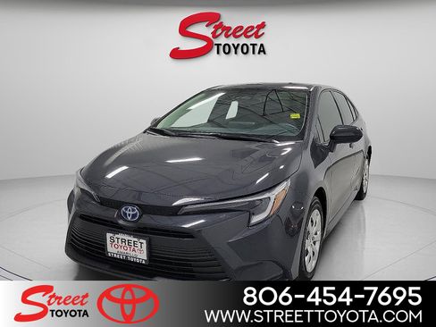 Certified 2024 Toyota Corolla LE image 1