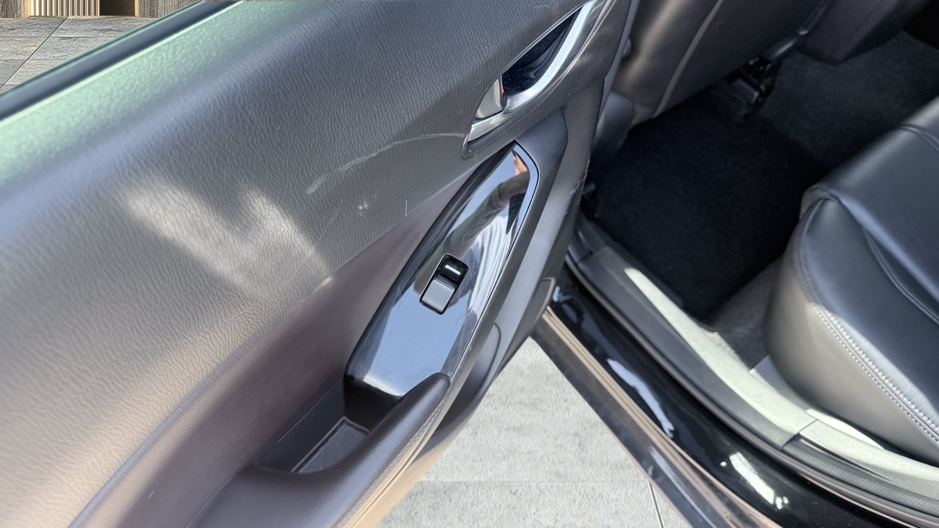 Used 2017 MAZDA MAZDA3 Touring FWD image 24