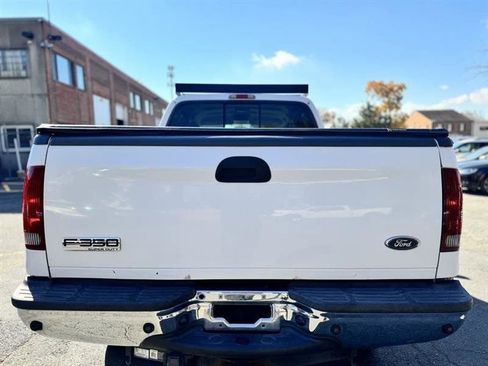 Used 2006 Ford F350 Lariat AWD/4WD image 5