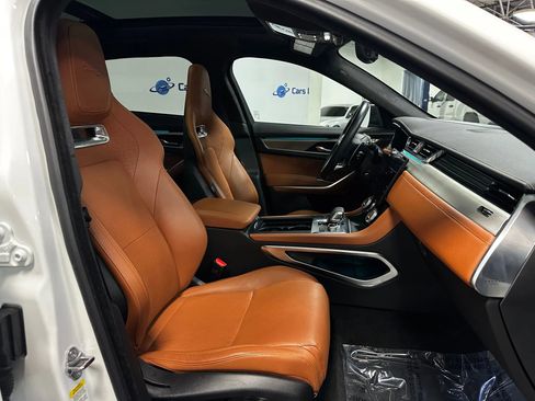 Used 2025 Jaguar F-PACE R-Dynamic S image 24