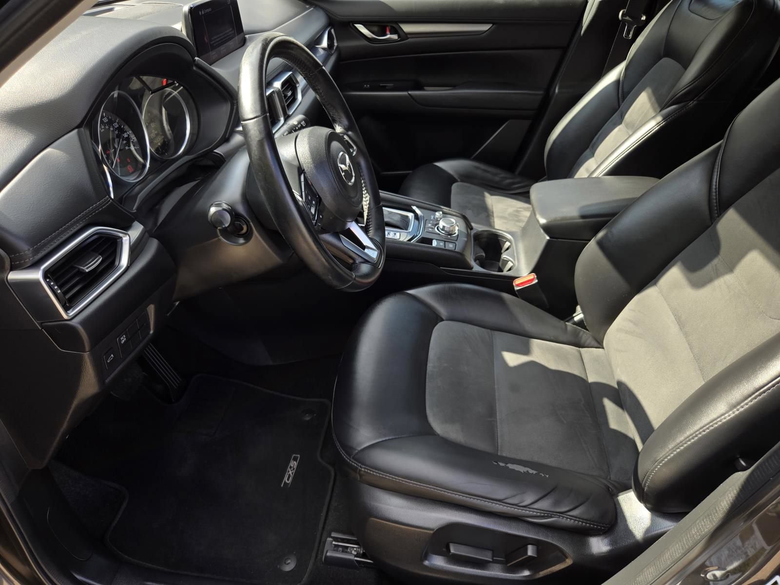 Used 2017 MAZDA CX-5 Touring w/ Preferred Equipment Package FWD image 26