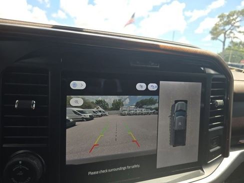 Used 2025 Ford F150 King Ranch w/ FX4 Off-Road Package AWD/4WD image 16