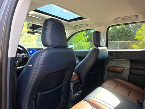 Used 2022 Ford Maverick Lariat w/ Lariat Luxury Package AWD/4WD image 22