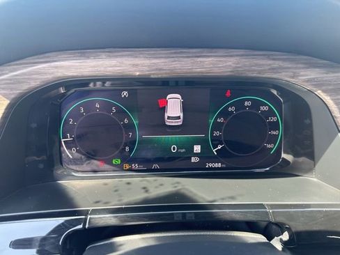 Used 2025 Volkswagen Atlas SEL Premium R-Line AWD/4WD image 11