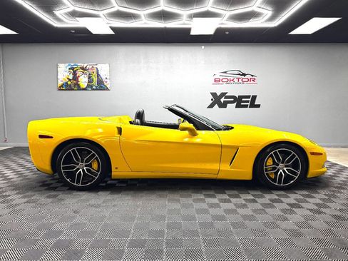Used 2007 Chevrolet Corvette Convertible w/ Preferred Equipment Group image 24