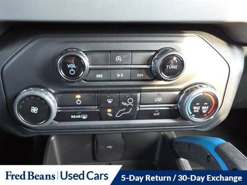 Certified 2023 Ford Bronco Black Diamond w/ Sasquatch Package image 23