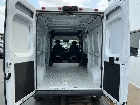Used 2026 RAM ProMaster 2500 FWD image 24