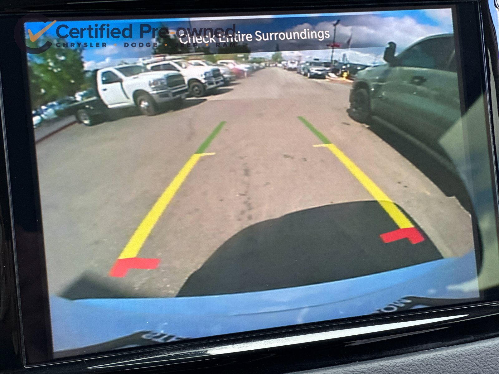 Used 2024 Chrysler Pacifica Touring-L FWD image 21