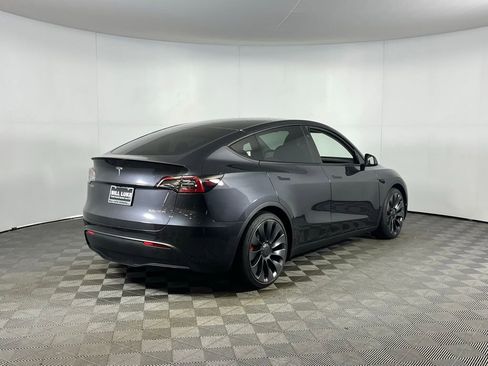 Used 2024 Tesla Model Y Performance image 5