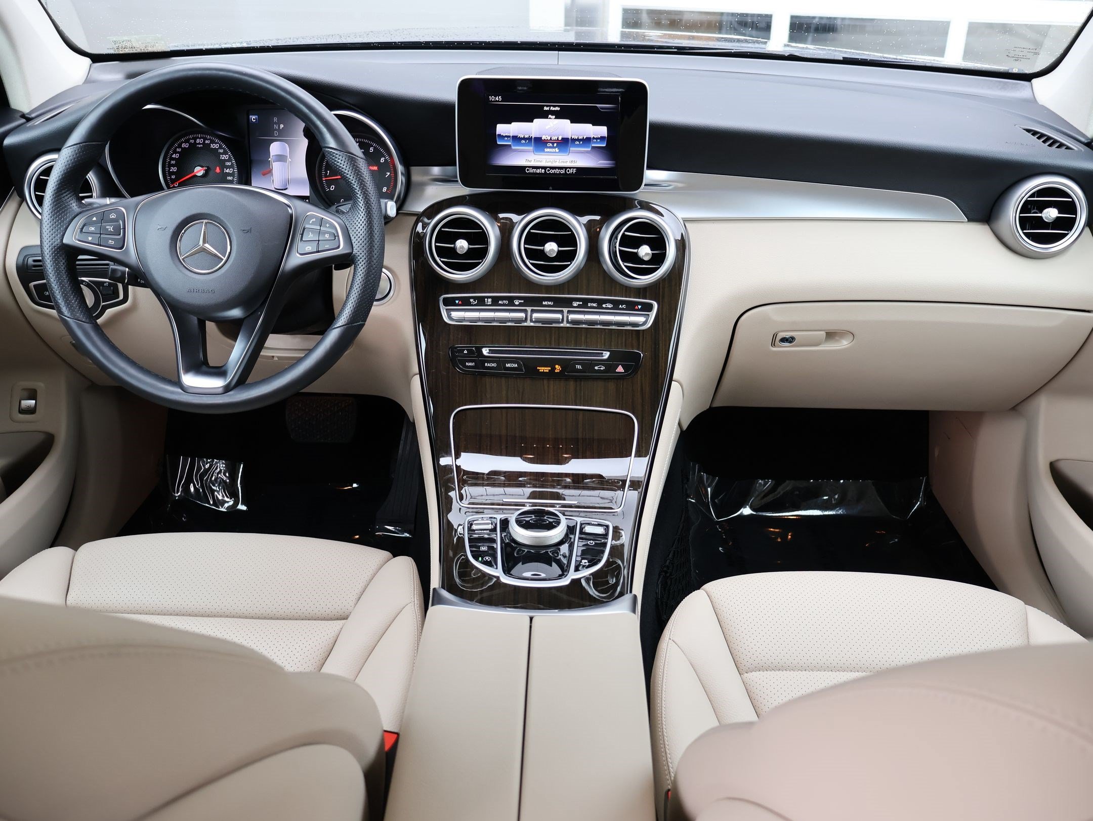 Used 2019 Mercedes-Benz GLC 300 4MATIC image 29