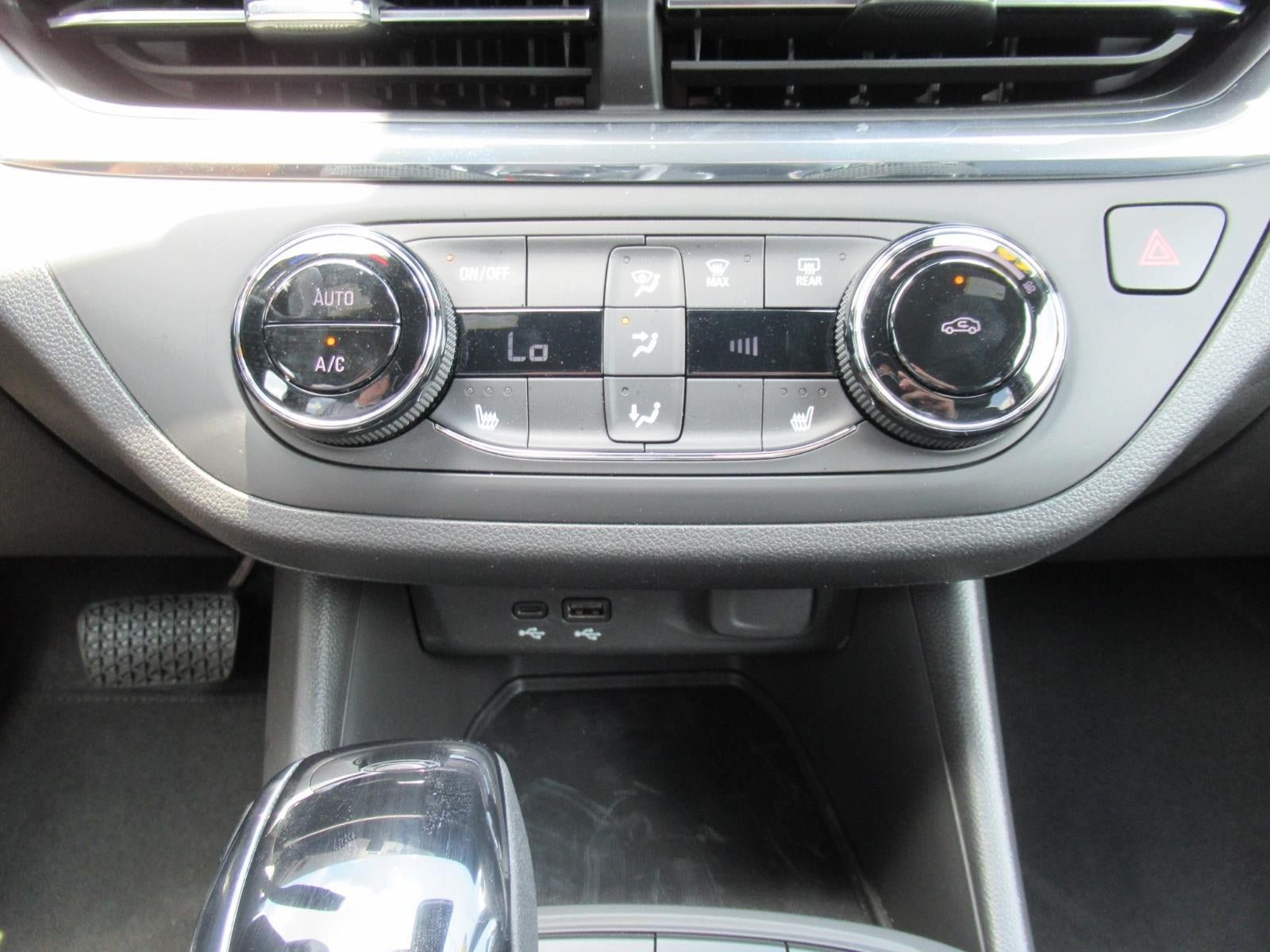 Used 2026 Buick Envista Preferred w/ Convenience I Package FWD image 29