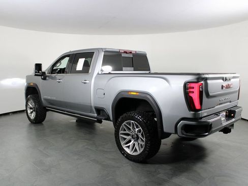 Used 2025 GMC Sierra 2500 Denali w/ Denali Reserve Package image 3