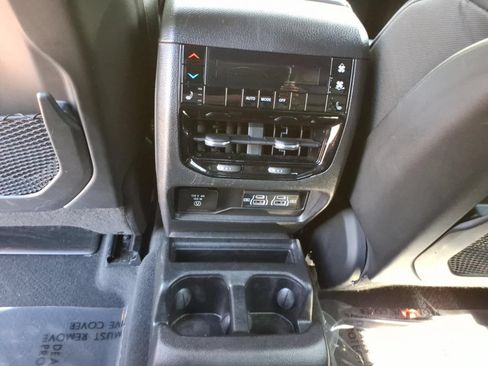 Used 2023 Jeep Grand Cherokee L Overland AWD/4WD image 15