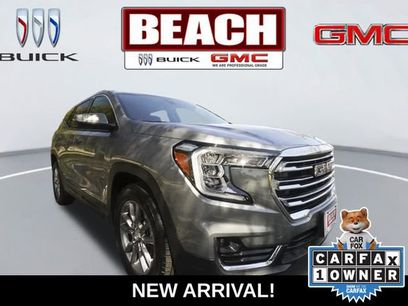 Used 2024 GMC Terrain SLT