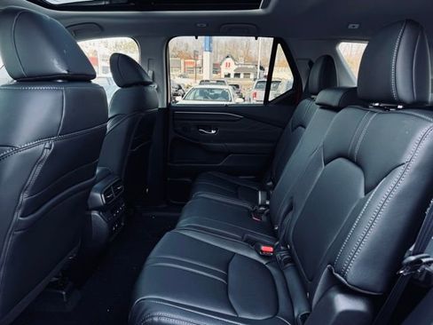 New 2026 Honda Pilot Touring image 19