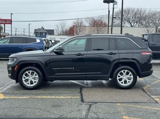 Used 2023 Jeep Grand Cherokee Limited AWD/4WD video 2