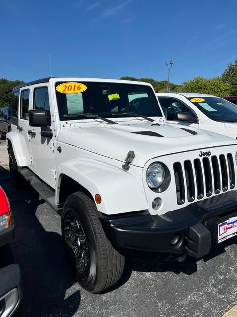 Used 2016 Jeep Wrangler Unlimited Sahara AWD/4WD image 1