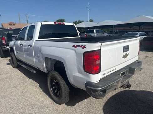 Used 2019 Chevrolet Silverado 2500 W/T AWD/4WD image 4