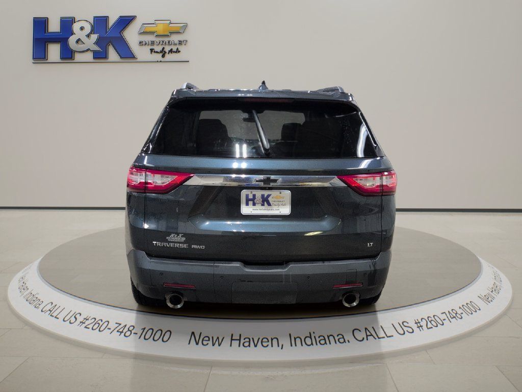 Used 2019 Chevrolet Traverse LT w/ LPO, Black Accent Package AWD/4WD image 5