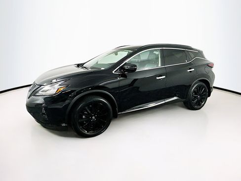Used 2024 Nissan Murano SV w/ SV Midnight Edition Package image 4
