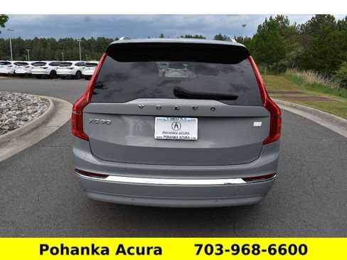 Used 2024 Volvo XC90 T8 Plus AWD/4WD image 6