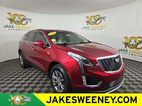 Used 2021 Cadillac XT5 Premium Luxury image 1