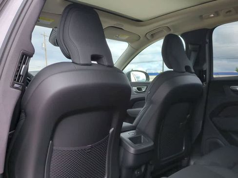 Certified 2026 Volvo XC60 B5 Plus w/ Protection Package Premier image 17