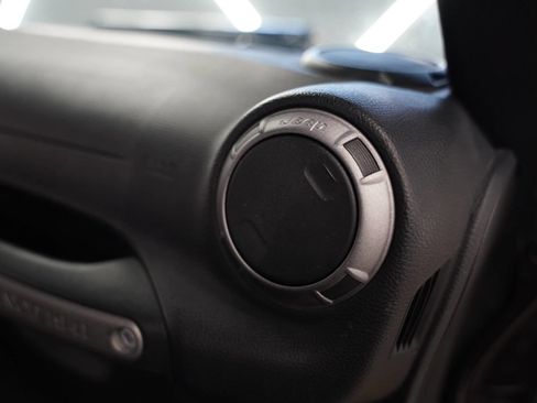 Used 2016 Jeep Wrangler Sport AWD/4WD image 42