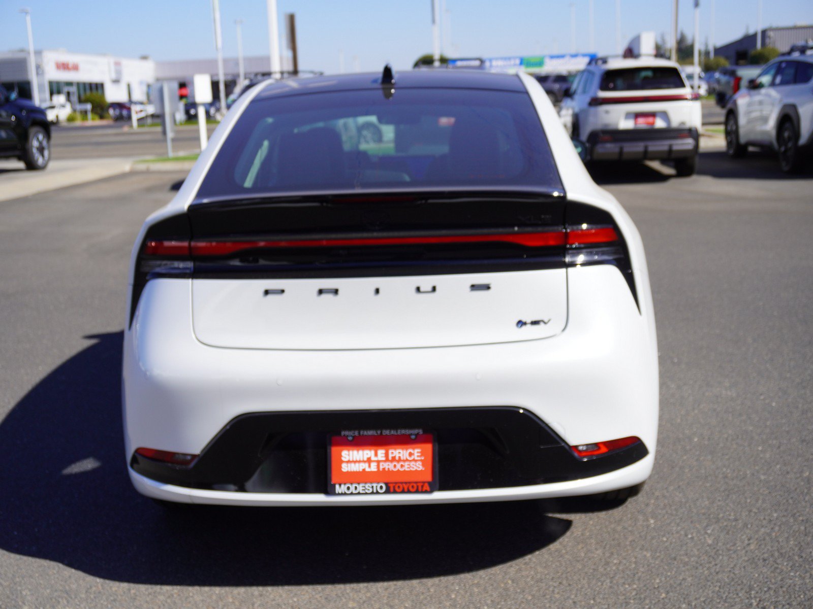 New 2027 Toyota Prius FWD image 9