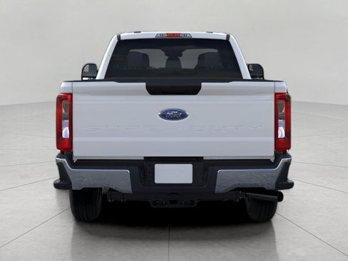 New 2026 Ford F250 XL w/ XL Driver Assist Package AWD/4WD image 5