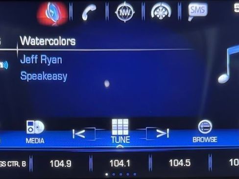 Used 2020 Cadillac Escalade ESV 4WD image 25