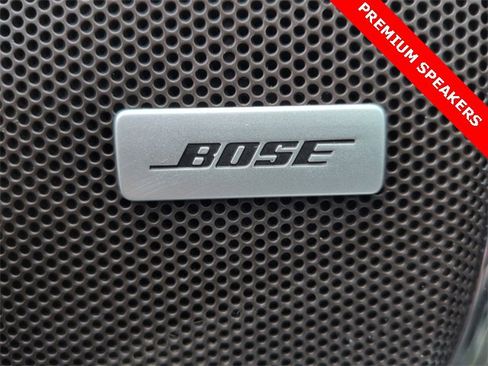 Used 2020 GMC Yukon Denali w/ Denali Premium Package image 25