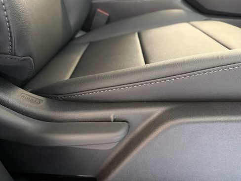 New 2026 GMC Canyon Elevation RWD image 26