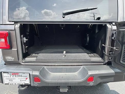 Used 2019 Jeep Wrangler Unlimited Rubicon AWD/4WD image 28