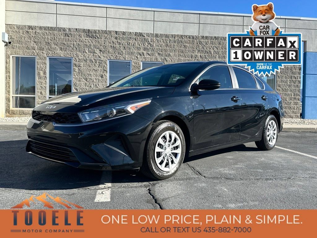 Used 2024 Kia Forte LX FWD image 1