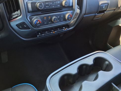 Used 2019 Chevrolet Silverado 2500 LT AWD/4WD image 25