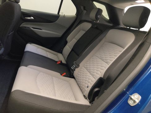 Used 2019 Chevrolet Equinox LT FWD image 18