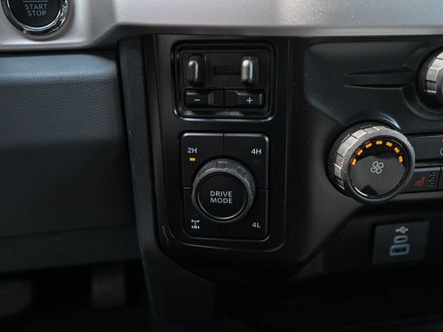 New 2026 Ford F250 XLT w/ XLT Premium Package AWD/4WD image 28