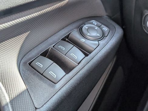 Used 2022 Chevrolet Equinox RS AWD/4WD image 22