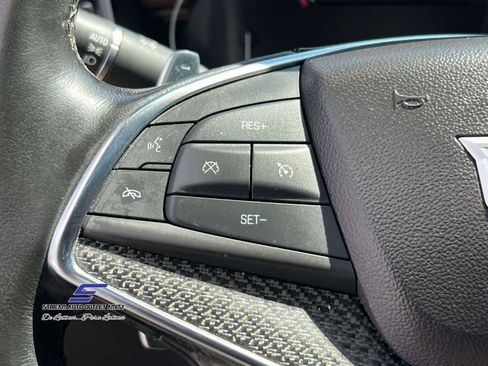 Used 2022 Cadillac XT5 Sportv image 25