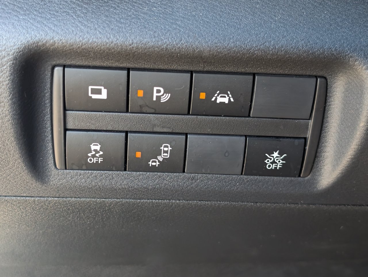 Used 2025 Nissan Kicks Play S FWD image 23