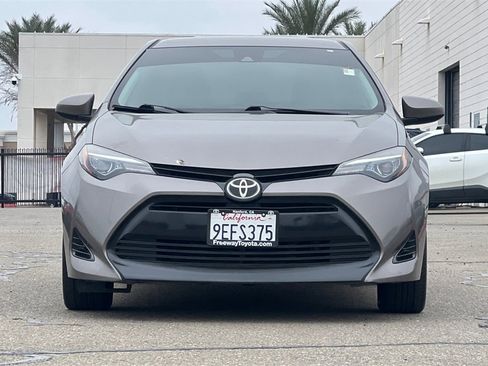 Certified 2018 Toyota Corolla LE image 11