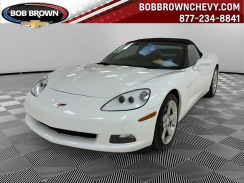 Used 2006 Chevrolet Corvette Convertible w/ Preferred Equipment Group RWD image 1