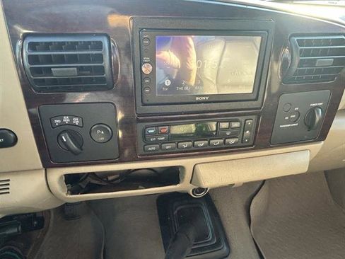 Used 2007 Ford F350 XL image 15