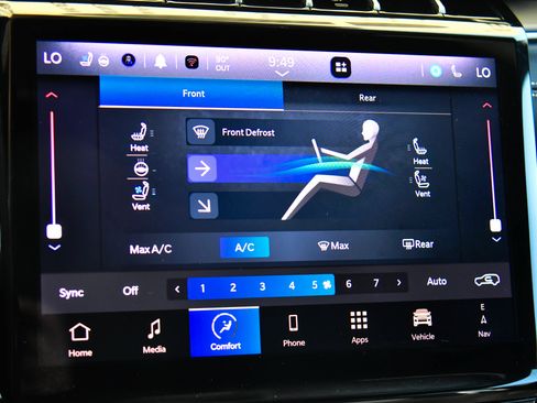 Used 2024 Jeep Grand Cherokee L Limited w/ Luxury Tech Group II AWD/4WD image 30