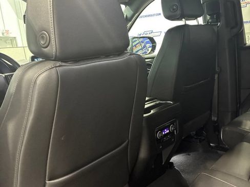 Used 2024 Chevrolet Tahoe LT AWD/4WD image 32